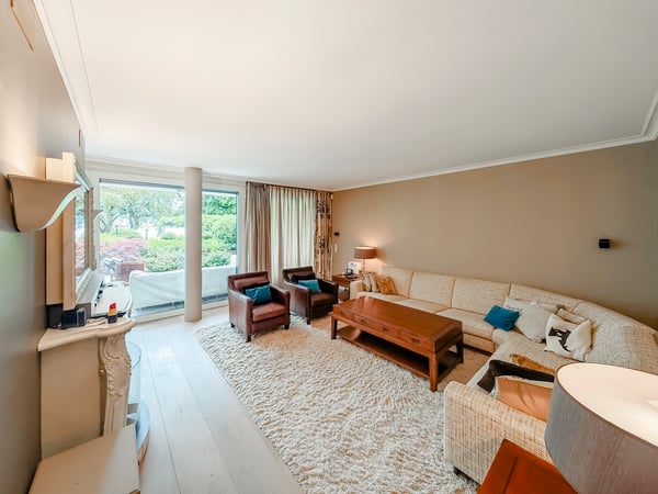 Exclusif : Somptueux appartement au bord du lac à Montreux 6