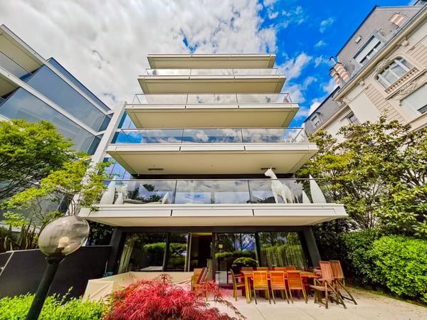 Exclusif : Somptueux appartement au bord du lac à Montreux 1