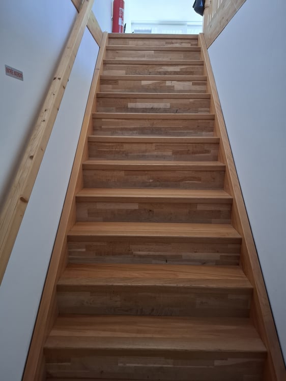 Local commercial sur deux étages 7