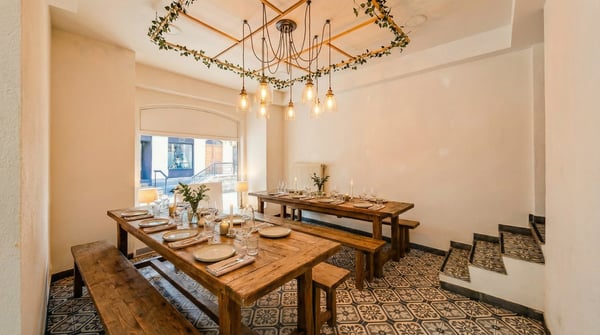 LOCAL COMMERCIAL POUR UN RESTAURANT OU SNACK/BAR 1
