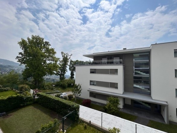 Appartement moderne de 3.5 pièces au 1er étage avec vue sur le lac 11