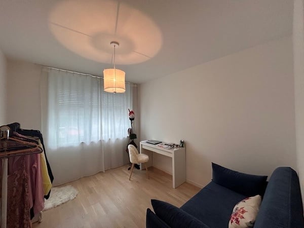 Appartement moderne de 3.5 pièces au 1er étage avec vue sur le lac 5