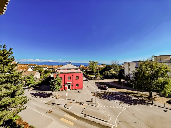 Magnifique 1.5 pièces rénové au coeur de Rolle - 1ère location 12