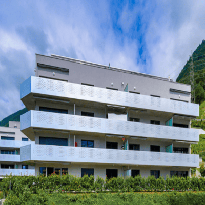 Bel appartement de 5.5 pièces au rez-de-jardin 14