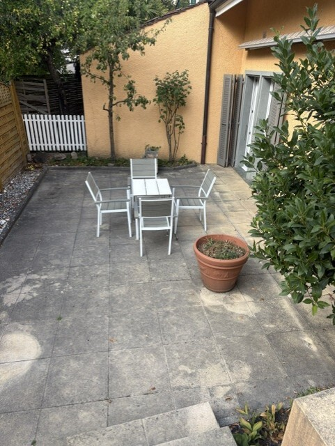 Bel appartement de ~130 m2 dans maison individuelle avec terrasse 1