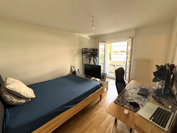 Charmant studio rénové avec balcon dans le quartier de Chailly 4