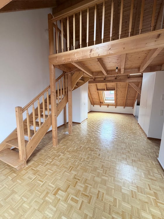 Charmant 3,5 pièces en attique avec mezzanine et terrasse 9