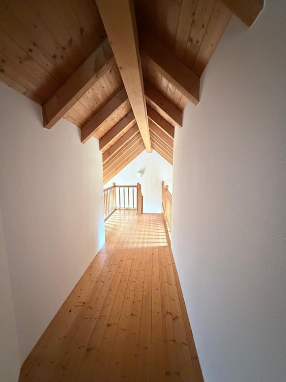 Charmant 3,5 pièces en attique avec mezzanine et terrasse 7