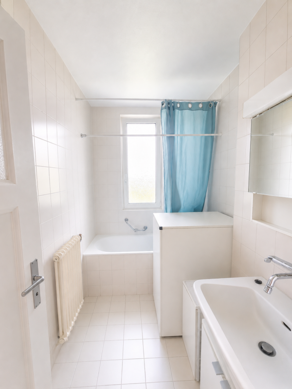 Appartement de 4 pièces au 3ème étages à Lignerolle