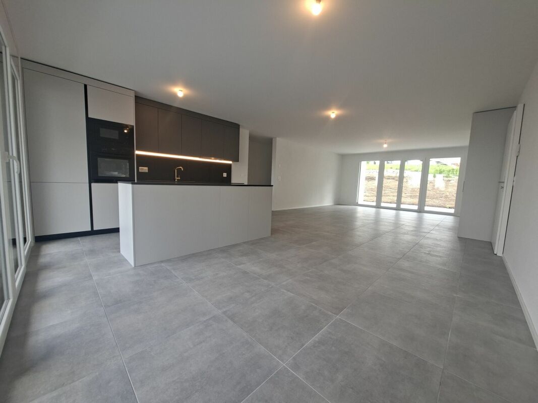 Appartement neuf de 3.5 pièces au rez-de-chaussée étage à Farvagny