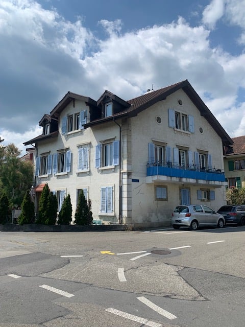 2525 Le Landeron/NE Vente d’un immeuble de 4 appartements 1