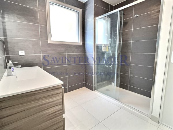 Appartement neuf, libre de suite. Aix-les-Bains. 11