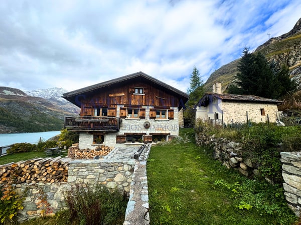 Propriété à 15 minutes des pistes, vue panoramique. Vente à Terme. 10