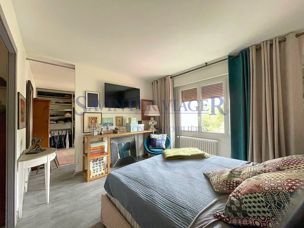 Albertville-centre. T4 traversant, 2 balcons. Viager 7