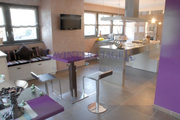 Maison 890 m² habitables, 12+ pièces, terrain 4'300 m² - Transformable en 3 appartements - Montricher (VD) 9