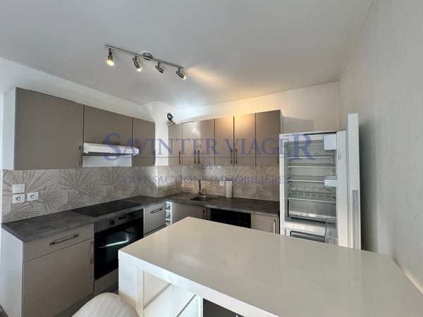 Appartement à Annemasse-centre. Terrasse de 18m2 11