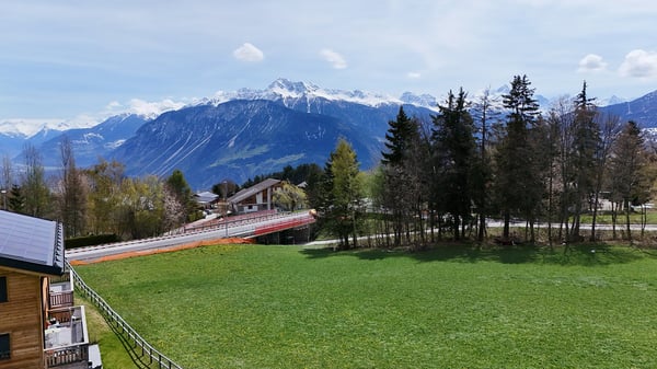 Magnifique appartement en attique de 3,5 pièces à Crans-Montana 10