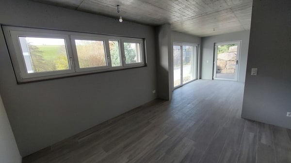 Superbes surfaces commerciales design et neuves à 2 pas de la gare en pleine expansion 7