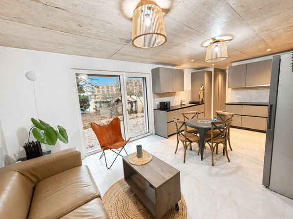 Nouvelle colocation haut de gamme - Chambres meublées avec balcon et terrasses à 2 pas de la gare de Châtel-St-Denis 1