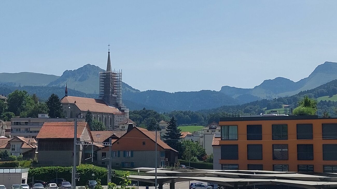 Attique de standing neuf avec terrasse panoramique et 2 suites