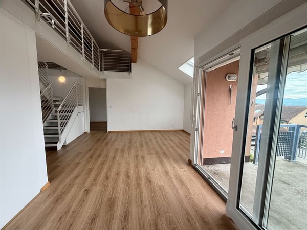 Grand duplex en attique de 5 chambres 7
