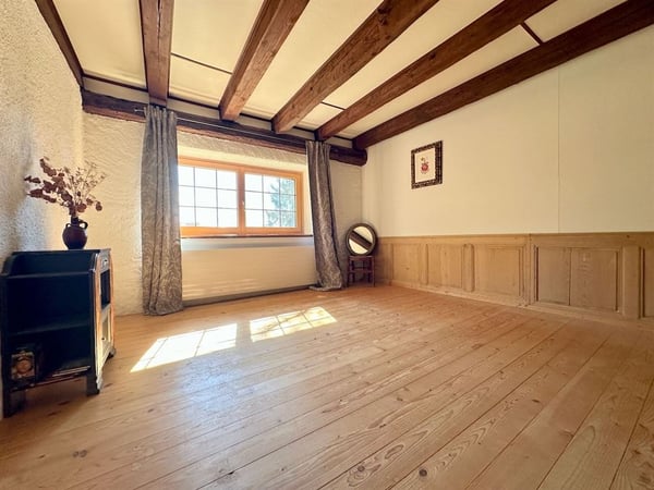 Ferme rénovée de caractère avec 2'900 m² de terrain - à 15 min de l'au 7
