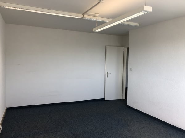 VILLARS-SUR-GLNE - Bureaux de 15 m2 à louer 5