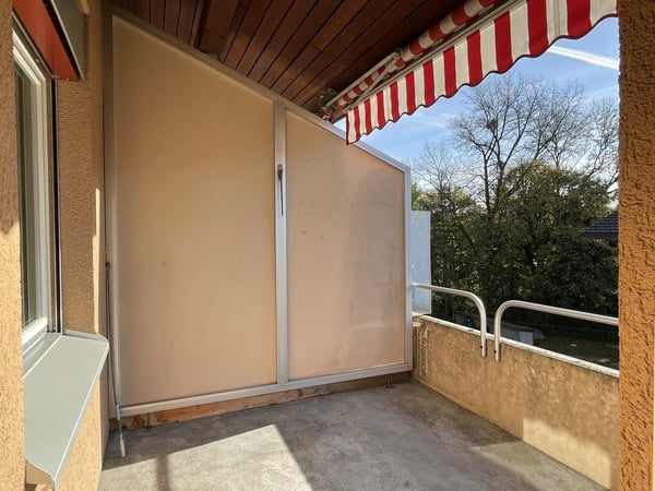 BÖSINGEN (FR) - 1.5 Zimmerwohnung im 1. Stock 5