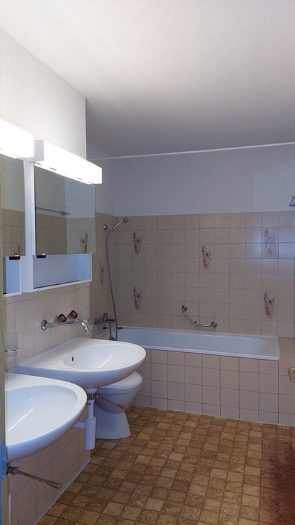 BÖSINGEN (FR) - 1.5 Zimmerwohnung im 1. Stock 7