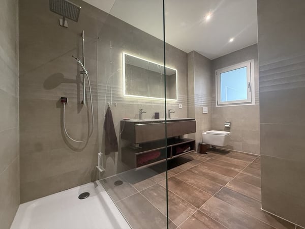 Duplex d'exception - Élégance, confort et emplacement privilégié 10