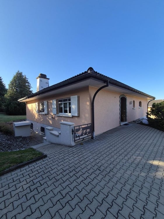 EPENDES (FR) - Villa individuelle avec vaste jardin 2