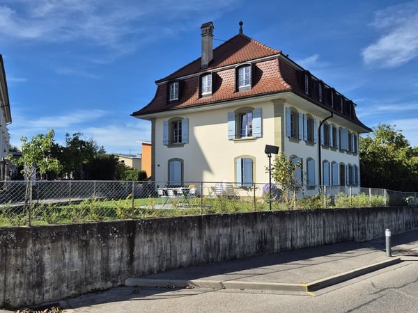 Charmant appartement aux combles 1
