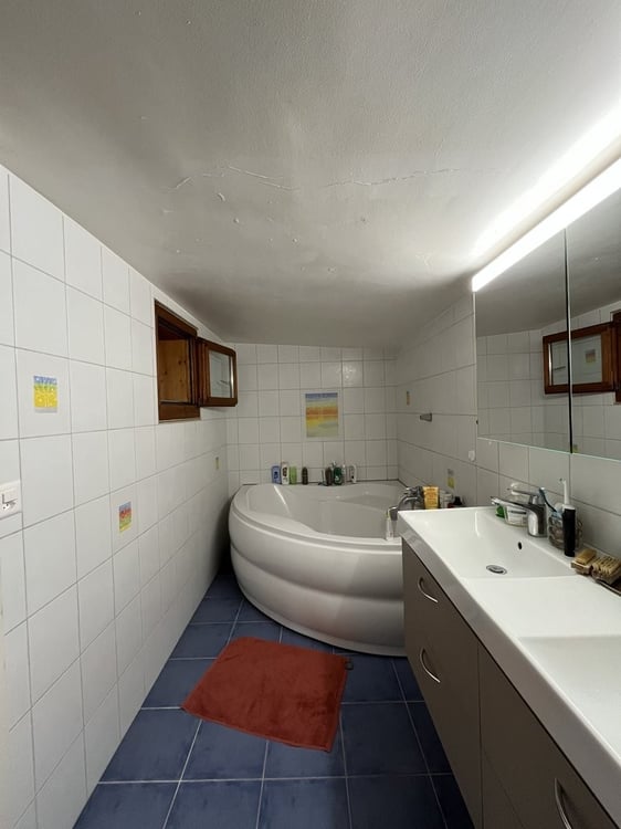 FRIBOURG (quartier de la Neuveville) - 3.5 pièces au 2ème étage 9