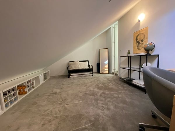 Bel appartement de 1.5 pièces au combles. 6