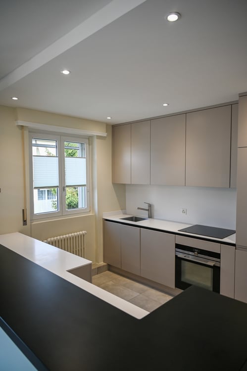 Magnifique appartement de 2.5 pièces entièrement rénové 2