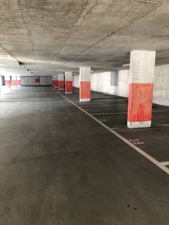 Place de parc intérieure voiture 3