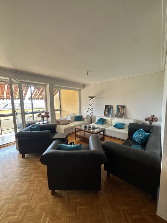 Habitat de 1.5 pièces meublé ou non meublé au 1er étage 3