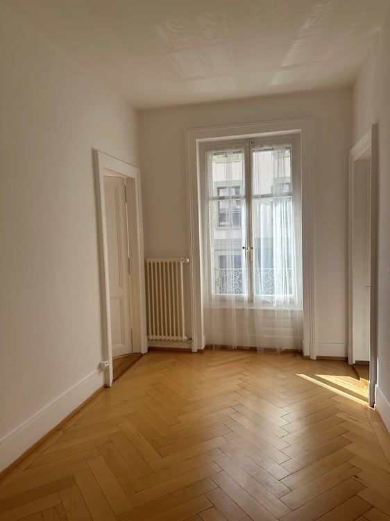 Habitat de 1.0 pièces au 1er étage 5