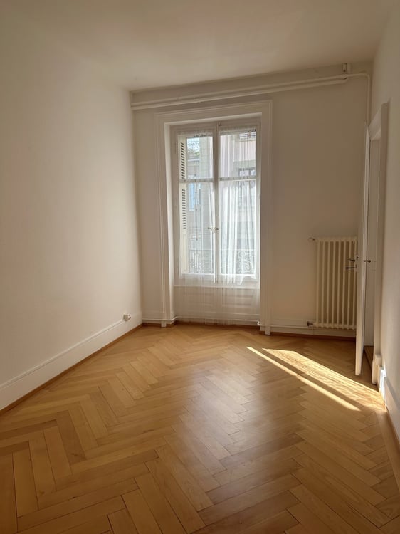 Habitat de 1.0 pièces au 1er étage 6