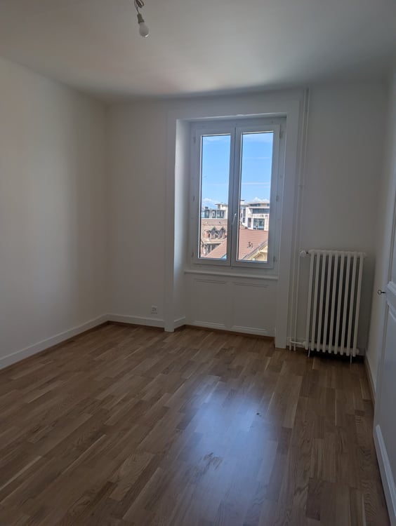 Habitat de 4.0 pièces au 4ème étage 5