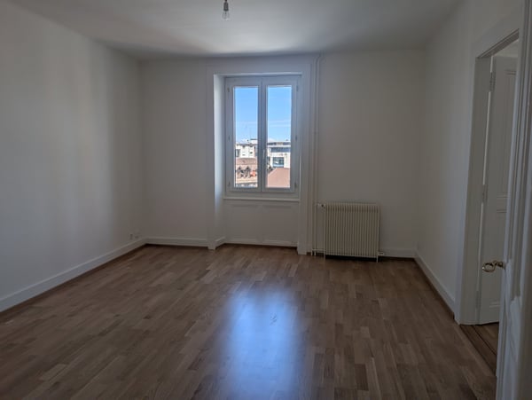 Habitat de 4.0 pièces au 4ème étage 3