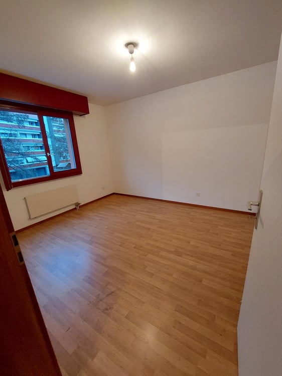 Habitat de 2.0 pièces au 1er étage 4