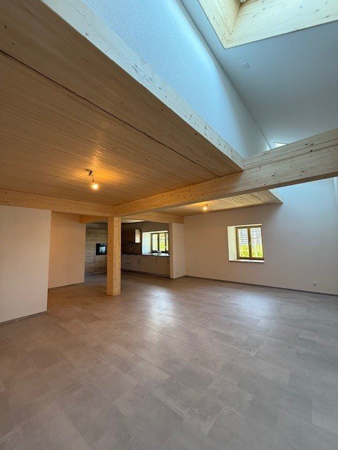 A louer, magnifique logement de 3.5 pièces dans une ferme rénovée 4