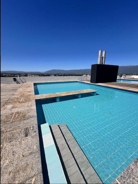 Très bel appartement en viager au Petit-Saconnex avec vue lac et jet de Genève 1