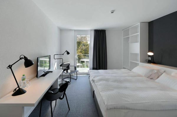 Hôtel 16 pièces 2'100 m2 à Yverdon-les-Bains 9