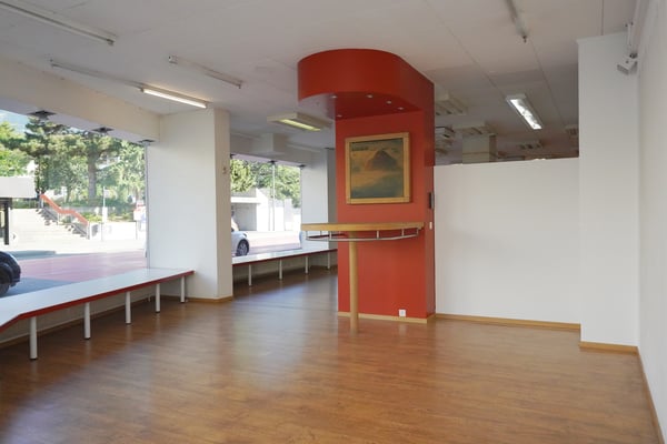 SURFACE COMMERCIALE AU CENTRE-VILLE DE SIERRE 7