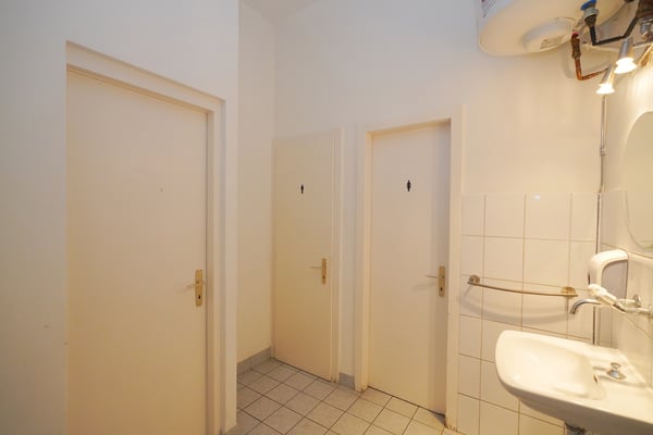 SURFACE COMMERCIALE AU CENTRE-VILLE DE SIERRE 4