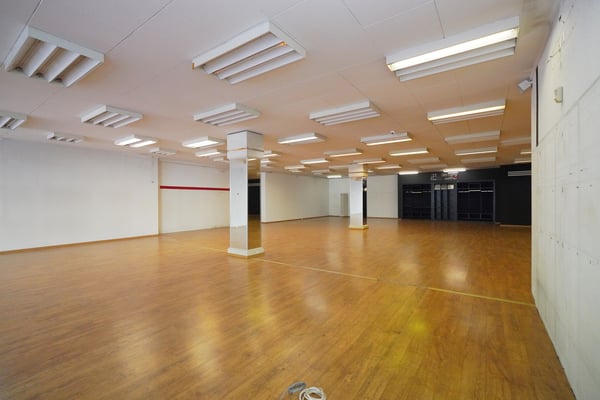 SURFACE COMMERCIALE AU CENTRE-VILLE DE SIERRE 1