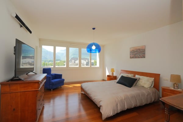 SPLENDIDE DUPLEX EN ATTIQUE AU CENTRE-VILLE DE SIERRE 11