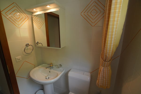 MAGNIFIQUE ATTIQUE À LOUER À GRAVELONE 6